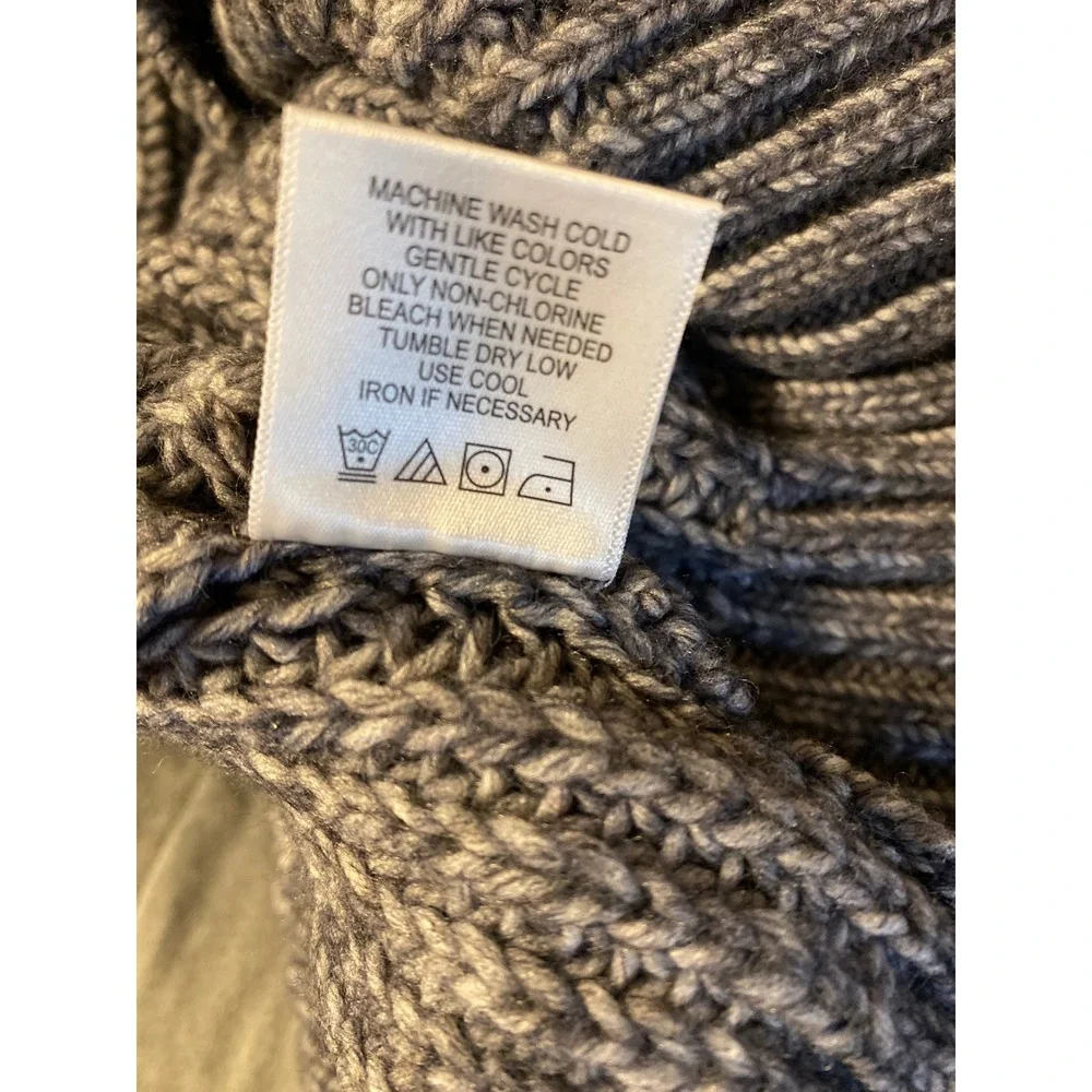 Olivia Sky Womens Grey Shaker Stitch V-Neck Button Front Cardigan Sweater M 0459